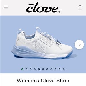 Woman Clove Shoes Size 8